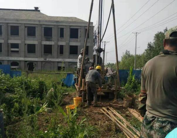 撫順市危險廢物無害化處置及資源綜合利用項目（一期）水池、焚燒車間、焚燒車間煙囪工程